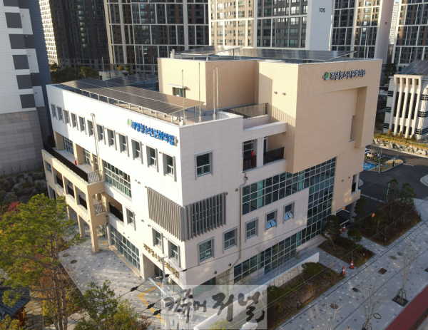 0411 계양청소년문화의집, 2년 연속 ‘우수 청소년 활동 프로그램’ 선정(계양청소년문화의집 청사 전경).png