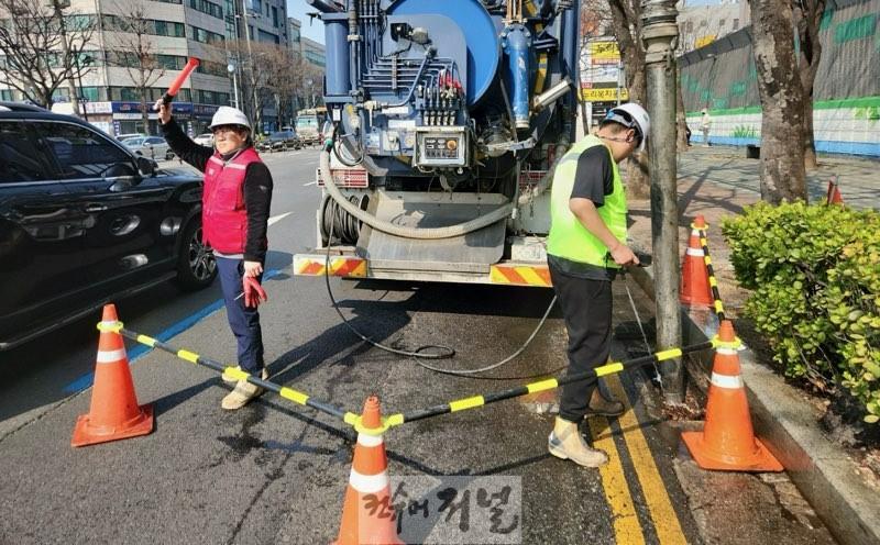 (1-1) 남동구, 집중호우 대비 해빙기 빗물맞이 정비 실시.jpg