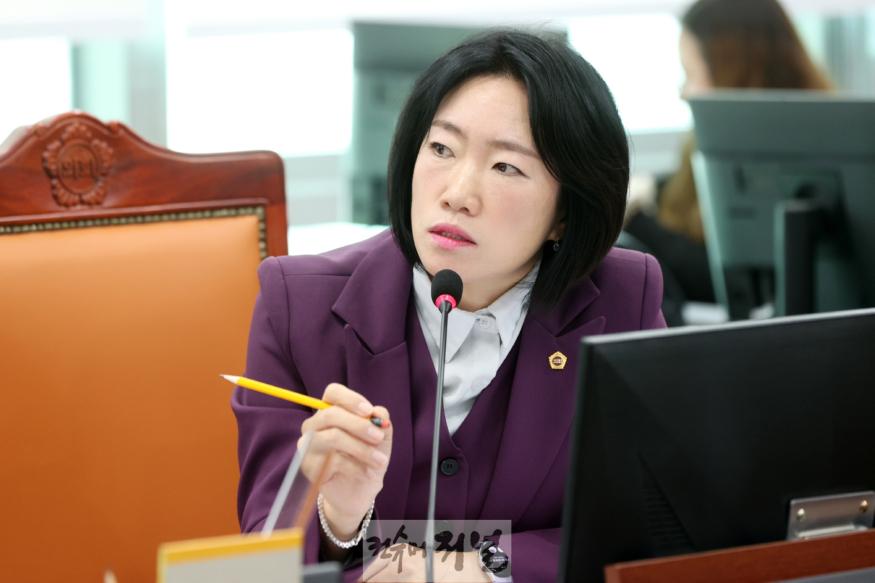 250418 이혜원 의원, 이재명 전 지사가 여유자금이라던 재난지원금...결국 도민이 이자까지 갚아야하는 2조 1.137억원의 빚으로 남아.jpg
