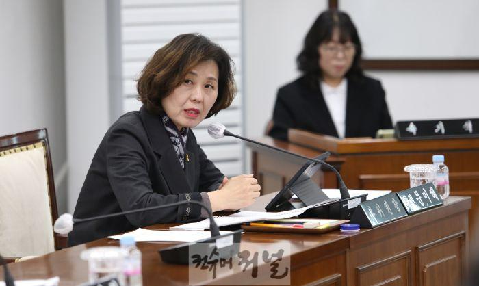 20250415 기획복지위원회 조례심사 (문미혜 의원14).jpg