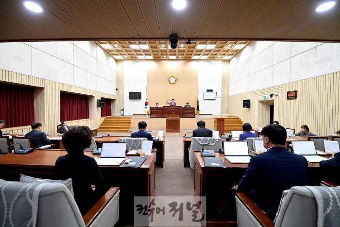 본회의1.jpg