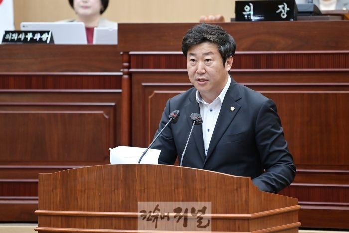 윤재구 의원2.jpg