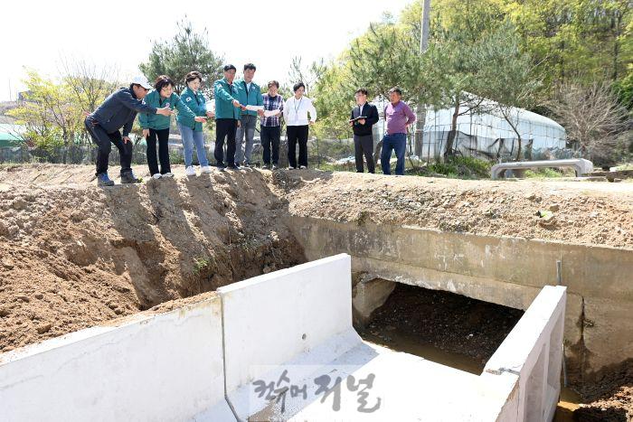호우피해 복구 현장답사 사진 1.jpg